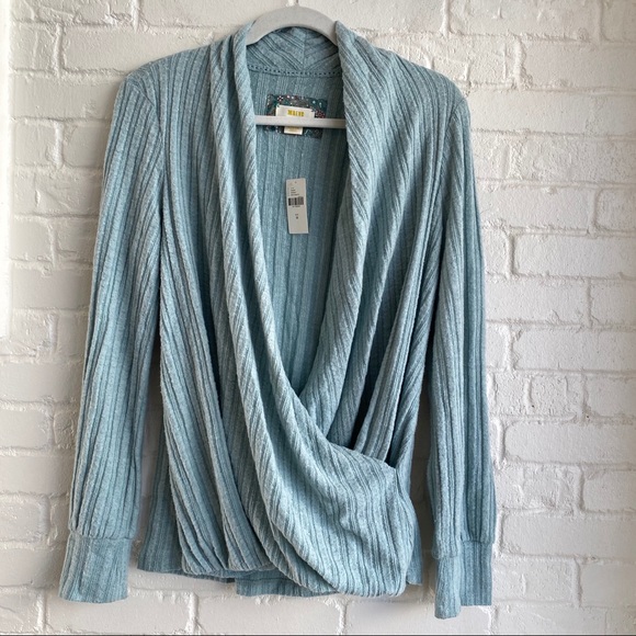 Anthropologie Sweaters - NWT Anthropologie Maeve Sweater Size Medium